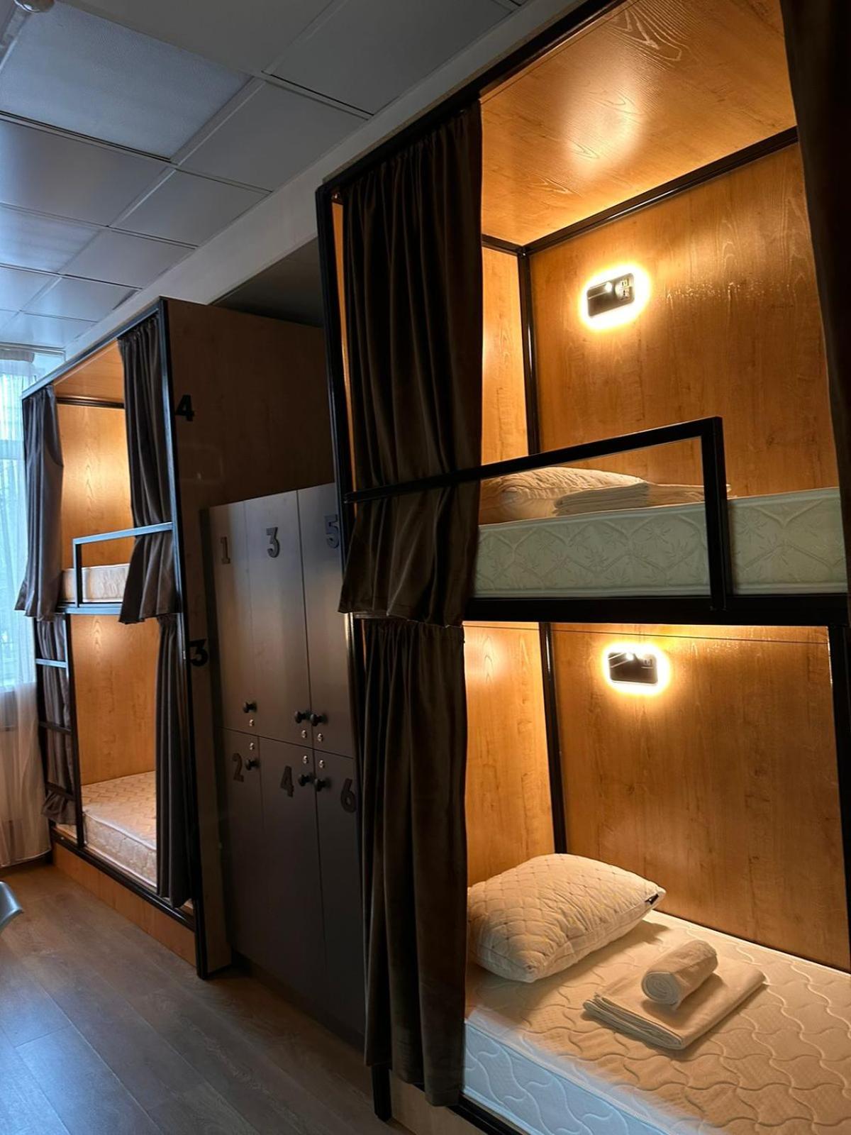Friends Hostel Astana Ngoại thất bức ảnh