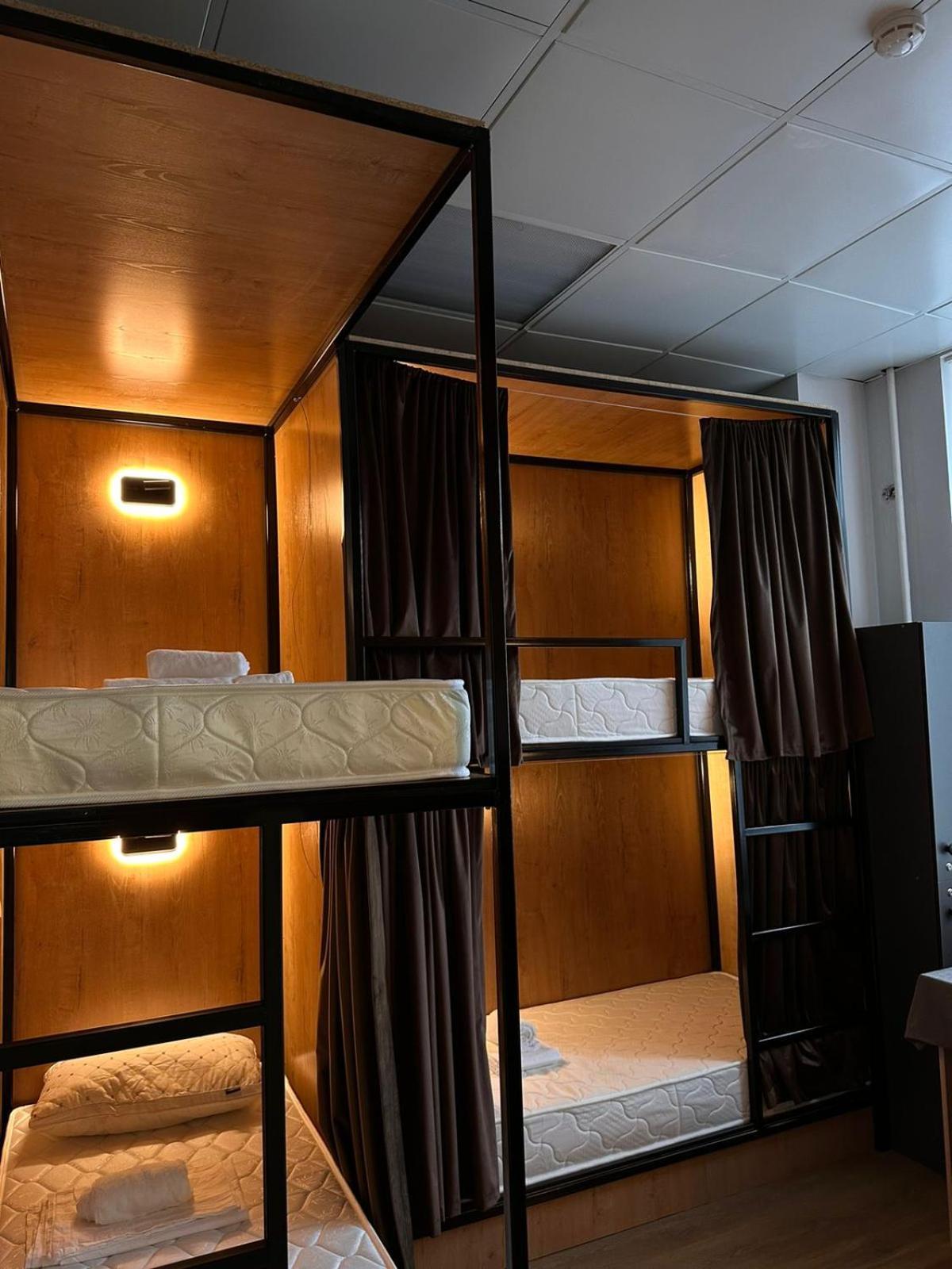 Friends Hostel Astana Ngoại thất bức ảnh