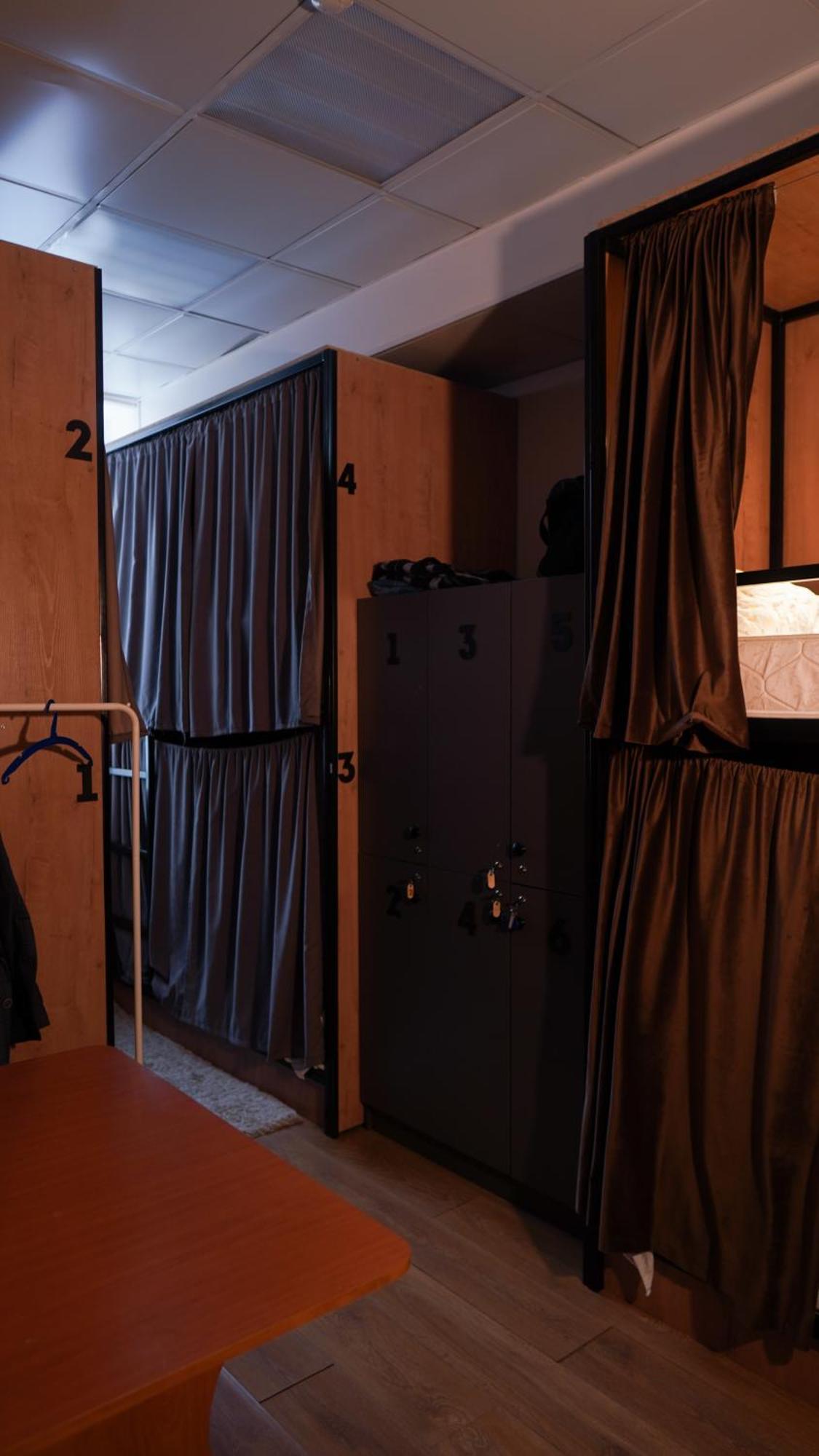 Friends Hostel Astana Ngoại thất bức ảnh