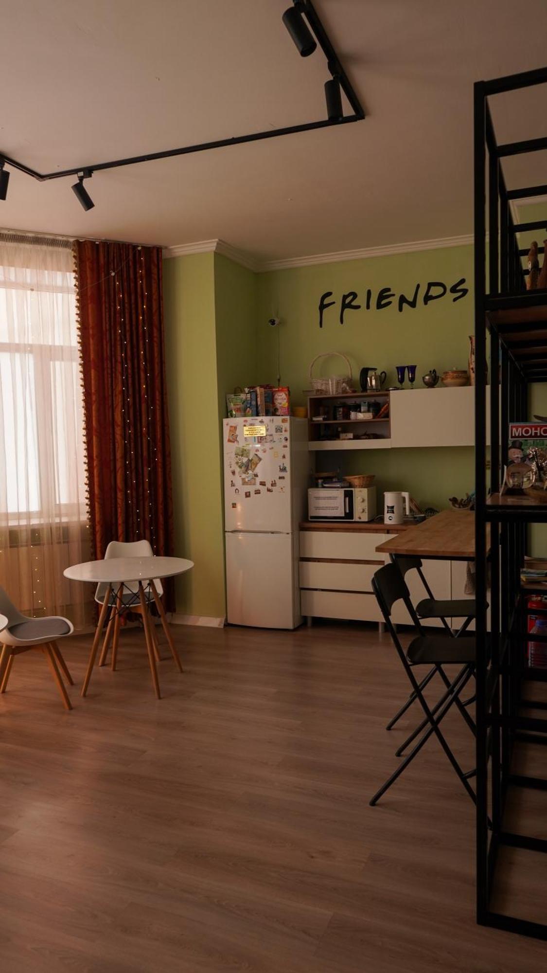 Friends Hostel Astana Ngoại thất bức ảnh