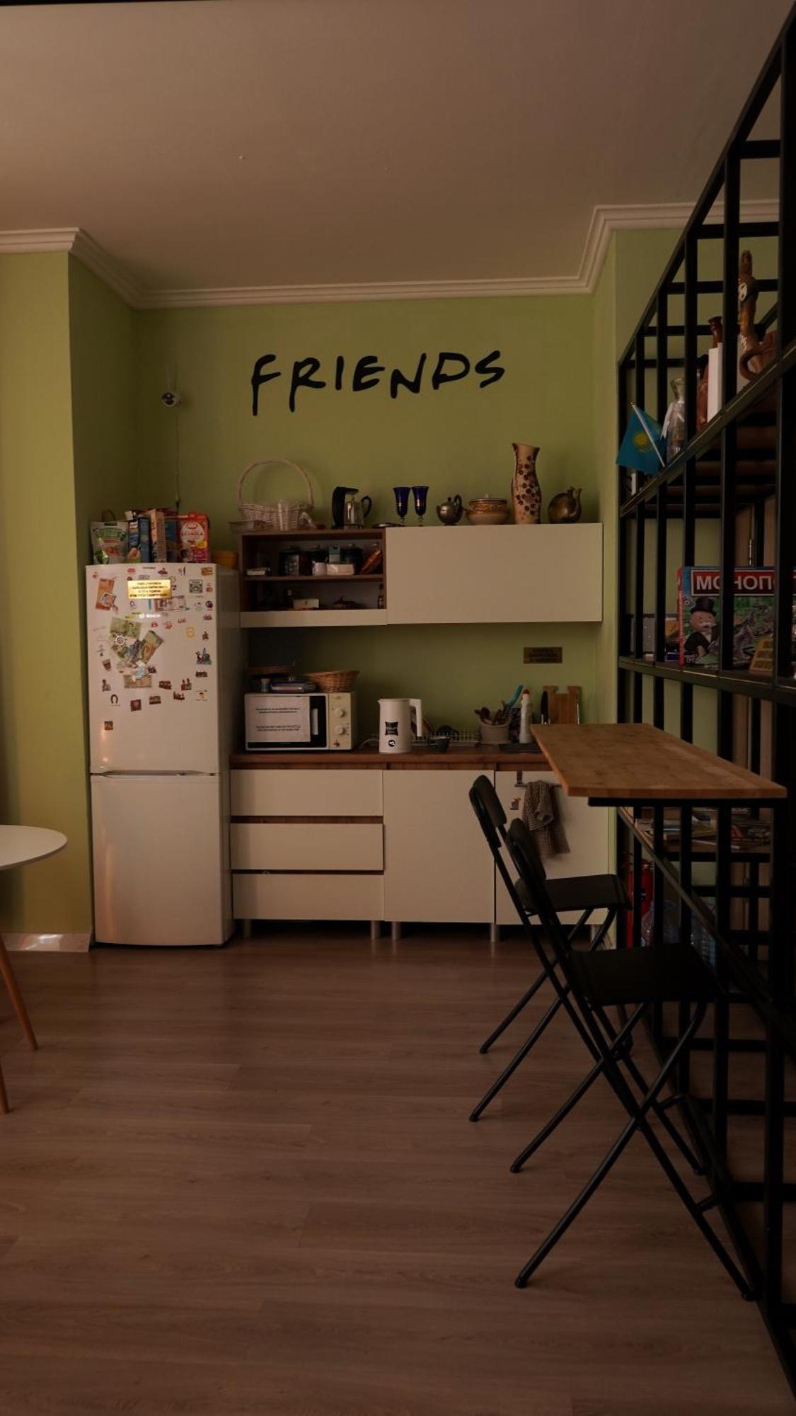 Friends Hostel Astana Ngoại thất bức ảnh